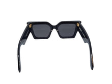 Load image into Gallery viewer, OFF WHITE Catalina Sunglasses Men&#39;s Arrow Logo Grey Lens Black 55-20-145 RRP235
