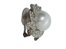 Load image into Gallery viewer, KENNETH JAY LANE Crystal Faux Pearl Earrings Clip On White/Silver OS NEW RRP125
