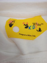 Load image into Gallery viewer, OFF-WHITE KIDS White Off Script Logo Print Short Sleeve T-Shirt 6 Yrs RRP95 NEW

