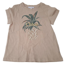 Load image into Gallery viewer, CHLOE KIDS Pineapple T-Shirt Logo Cotton Stone Beige Multi 5 Years NEW RRP70

