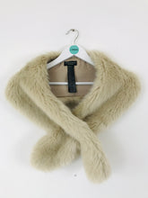 Load image into Gallery viewer, Zara Women’s Faux Fur Shawl | M | Brown Cream
