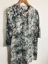 Load image into Gallery viewer, Pure Collection Women&#39;s Silk Snakeskin Shirt Dress | UK12 | Grey
