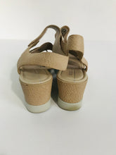 Load image into Gallery viewer, Ecco Women&#39;s Leather Heels | EU39 UK6 | Beige

