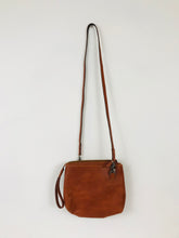 Load image into Gallery viewer, Royal RepubliQ Womens Leather Shoulder Bag | Small | Brown
