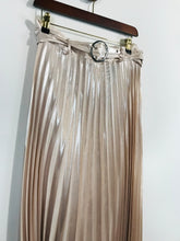 Load image into Gallery viewer, River Island Women&#39;s Pleated Midi Skirt NWT | UK16 | Beige
