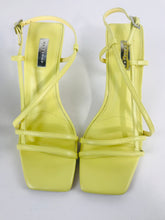 Load image into Gallery viewer, Topshop Women&#39;s Strappy Heels NWT | UK5 | Green
