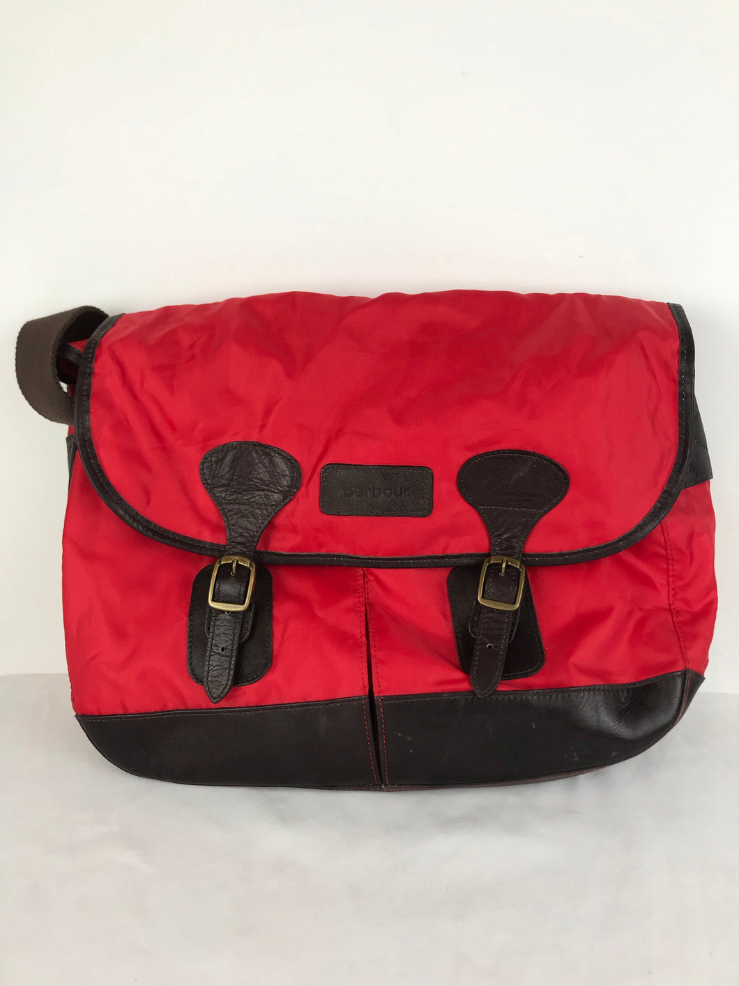 Barbour Mens Shoulder Bag | Medium | Red