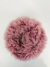 Load image into Gallery viewer, Grevi Women&#39;s Real Fur Hat | OS | Pink
