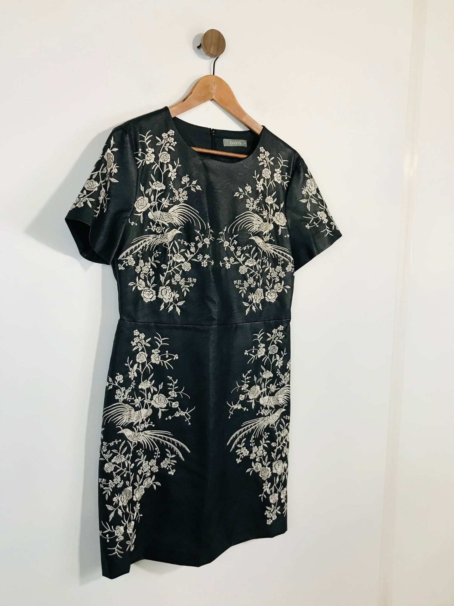 Oasis Women's Floral Embroidered Leather Look Shift Dress | UK14 | Bla ReThread Oasis Women's Floral Embroidered Leather Look Shift Dress | UK14 | Bla ReThread