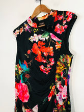 Load image into Gallery viewer, Phase Eight Women&#39;s Floral Wrap Dress | UK18 | Black
