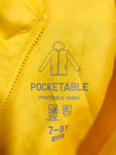Load image into Gallery viewer, Uniqlo Kid&#39;s Pocketable Parker Raincoat Jacket | 7-8 Years | Yellow
