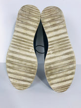 Load image into Gallery viewer, Boden Women&#39;s Snakeskin Platform Brogues Shoes | UK5 | Blue
