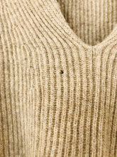 Load image into Gallery viewer, Modern Rarity Women&#39;s Cashmere Oversized Jumper | M UK10-12 | Beige
