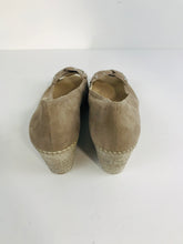 Load image into Gallery viewer, Caprice Women&#39;s Suede Wedge Sandals | EU39 UK6 | Beige
