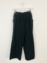 Load image into Gallery viewer, Lululemon Womens High Waisted Culottes | UK8 Waist 25” | Black

