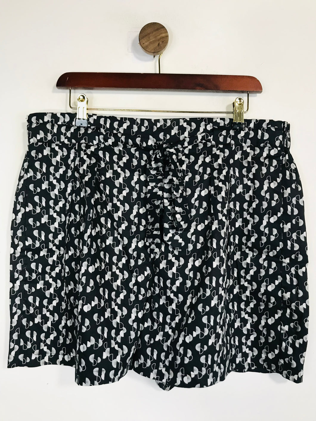 Thought Women's High Waist Hot Pants Shorts | UK16 | Black