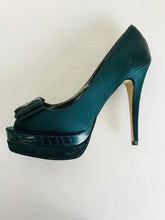 Load image into Gallery viewer, Carvela Women&#39;s Heeled Platform Heels | UK6 | Green
