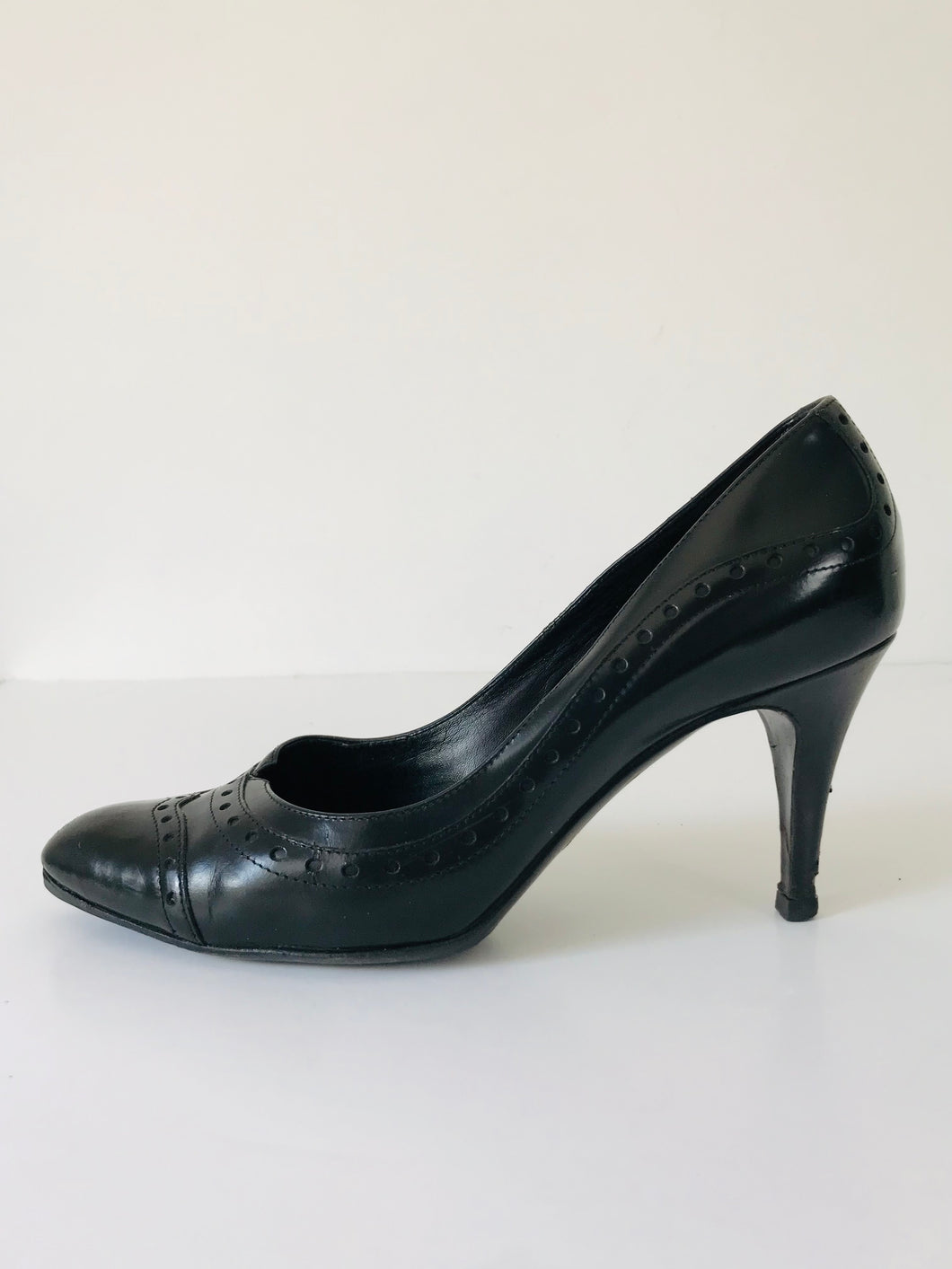 Armani Women's Leather Court Heels | 38.5 UK5.5 | Black