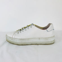 Load image into Gallery viewer, Diesel Unisex Platform Leather Trainers | EU40 UK7 | White
