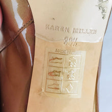 Load image into Gallery viewer, Karen Millen Womens Patent Court Heels | EU39.5 UK6.5 | Gold Brown
