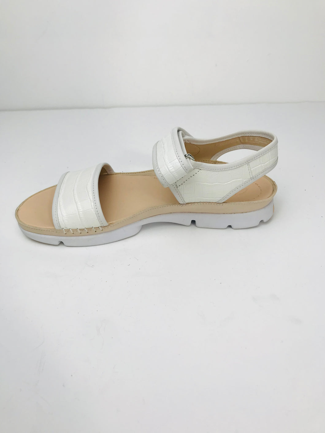 Clarks Women's Alligator Embossed Sandals | UK5.5 | White