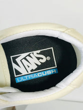 Load image into Gallery viewer, Vans Women&#39;s Platform Trainers | UK3.5 | White
