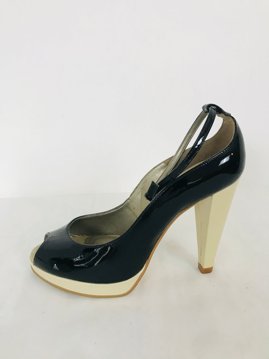 Carvela Women’s Peep Toe Court Heels | 39 UK3 | Black and Beige