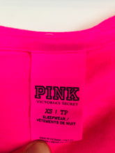 Load image into Gallery viewer, PINK Women&#39;s Heart Breaker Night Dress Oversized T-Shirt | XS UK6-8 | Pink
