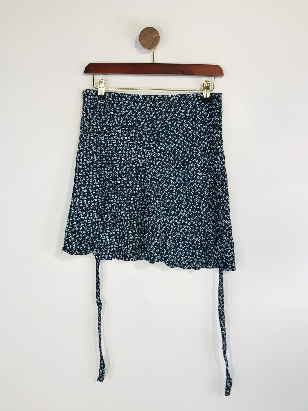 Brandy Melville Women's Floral Wrap Mini Skirt | OS | Blue