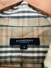Load image into Gallery viewer, Burberry Men’s Nova Check Button Shirt | L | Brown
