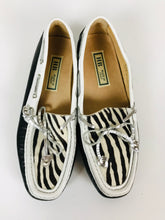 Load image into Gallery viewer, HB Espana Women&#39;s Leather Zebra Print Bow Moccasins | 37.5 UK5 | Black

