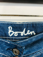Load image into Gallery viewer, Boden Women&#39;s Wide Leg Jeans | UK12 | Blue
