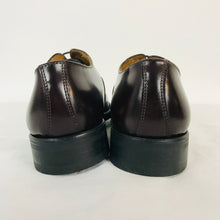Load image into Gallery viewer, Pollini Women&#39;s Vera Pelle Patent Leather Shoes | EU40 UK7 | Dark Brown
