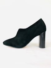Load image into Gallery viewer, Clarks Narrative Women’s Block Heels Zip Court Shoes | UK6.5 | Black
