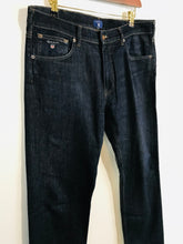 Load image into Gallery viewer, Gant Men&#39;s Straight Jeans | W34 | Blue
