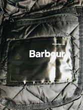 Load image into Gallery viewer, Barbour Men&#39;s Quilted Jacket | S | Black

