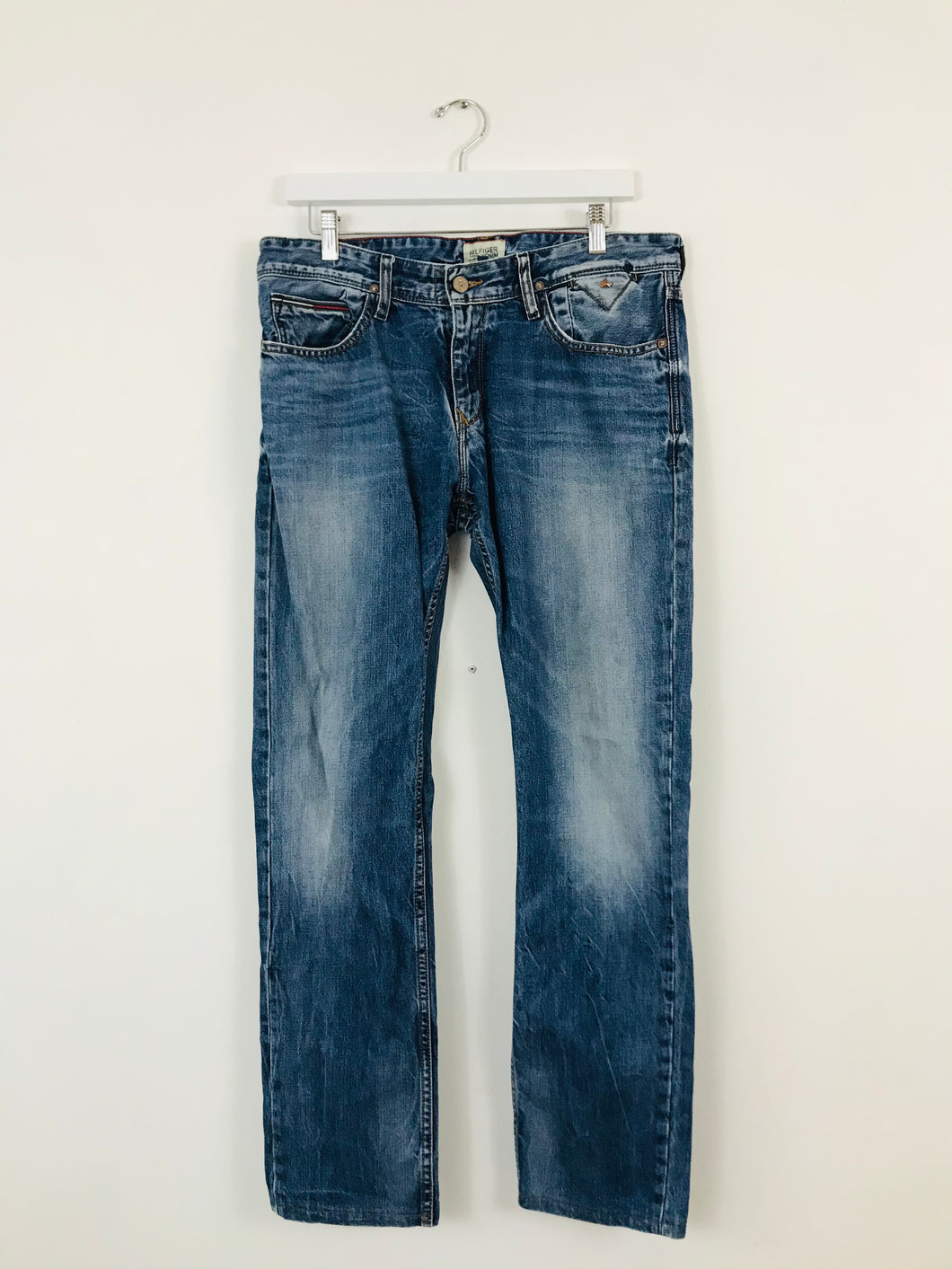 Tommy Hilfiger Denim Men’s Straight Fit 85 Jeans | 32 M | Blue