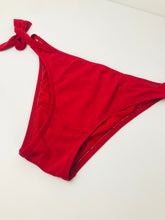 Load image into Gallery viewer, Calzedonia Women&#39;s Swimwear Bikini Bottoms Sports Bottoms  | M | Red
