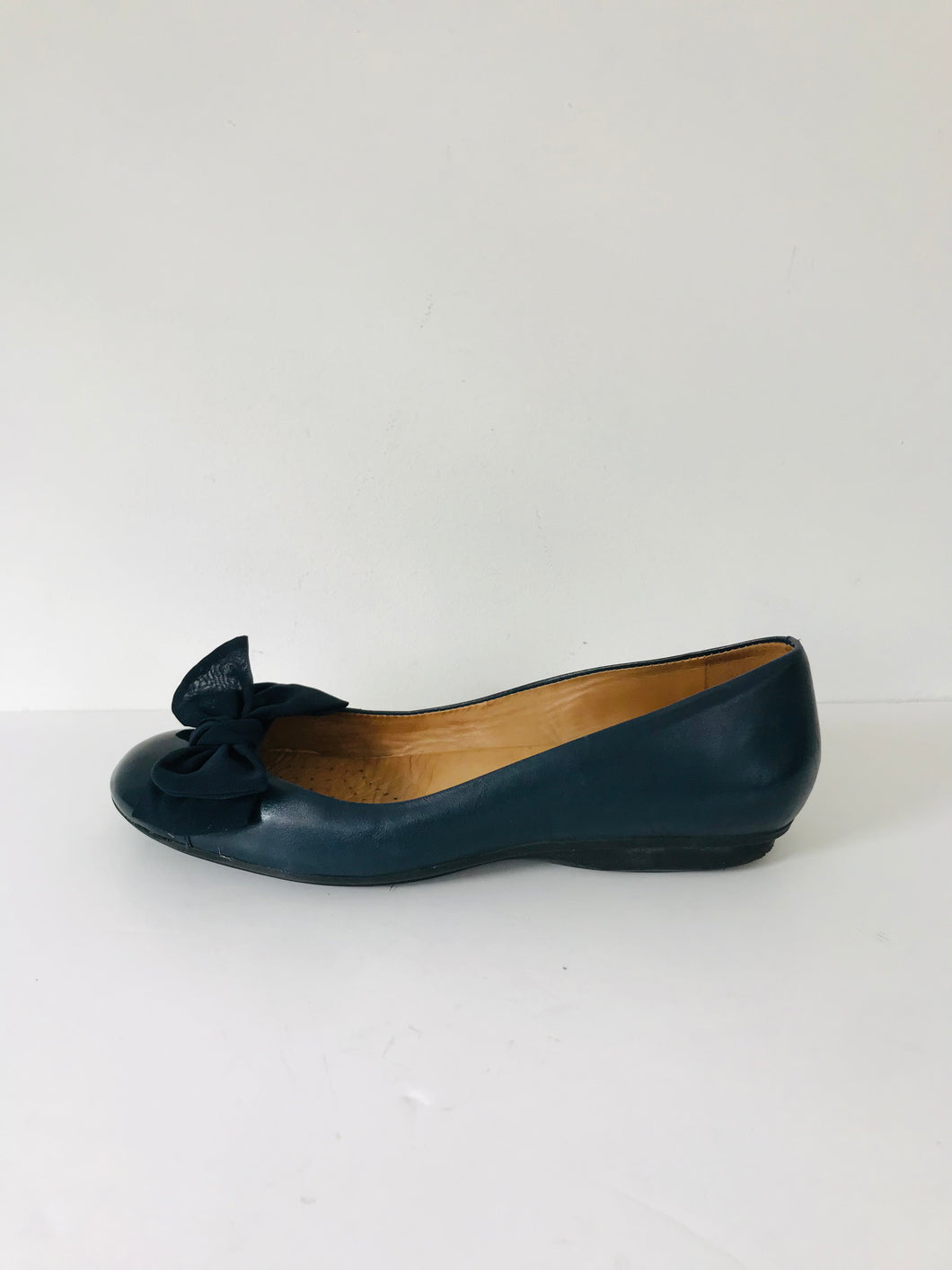 Carvela Women's Bow Ballet Flats Shoes | 40 UK7 | Blue