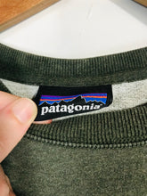 Load image into Gallery viewer, Patagonia Men&#39;s Sweatshirt | L | Green
