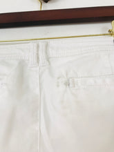 Load image into Gallery viewer, Abercrombie &amp; Fitch Women&#39;s Mid-Length Shorts | US10 UK14 | White
