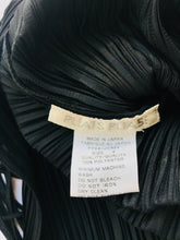 Load image into Gallery viewer, Issey Miyake Pleats Please Pleated Fringe Shawl Wrap | 4 | Black

