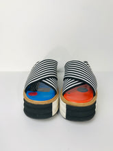 Load image into Gallery viewer, Paul Smith Women&#39;s Boho Platform Sliders Sandals | EU40 UK7 | Black White
