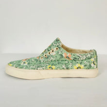 Load image into Gallery viewer, YMC You Must Create Womens Canvas Floral Shoes | EU41 UK8 | Green
