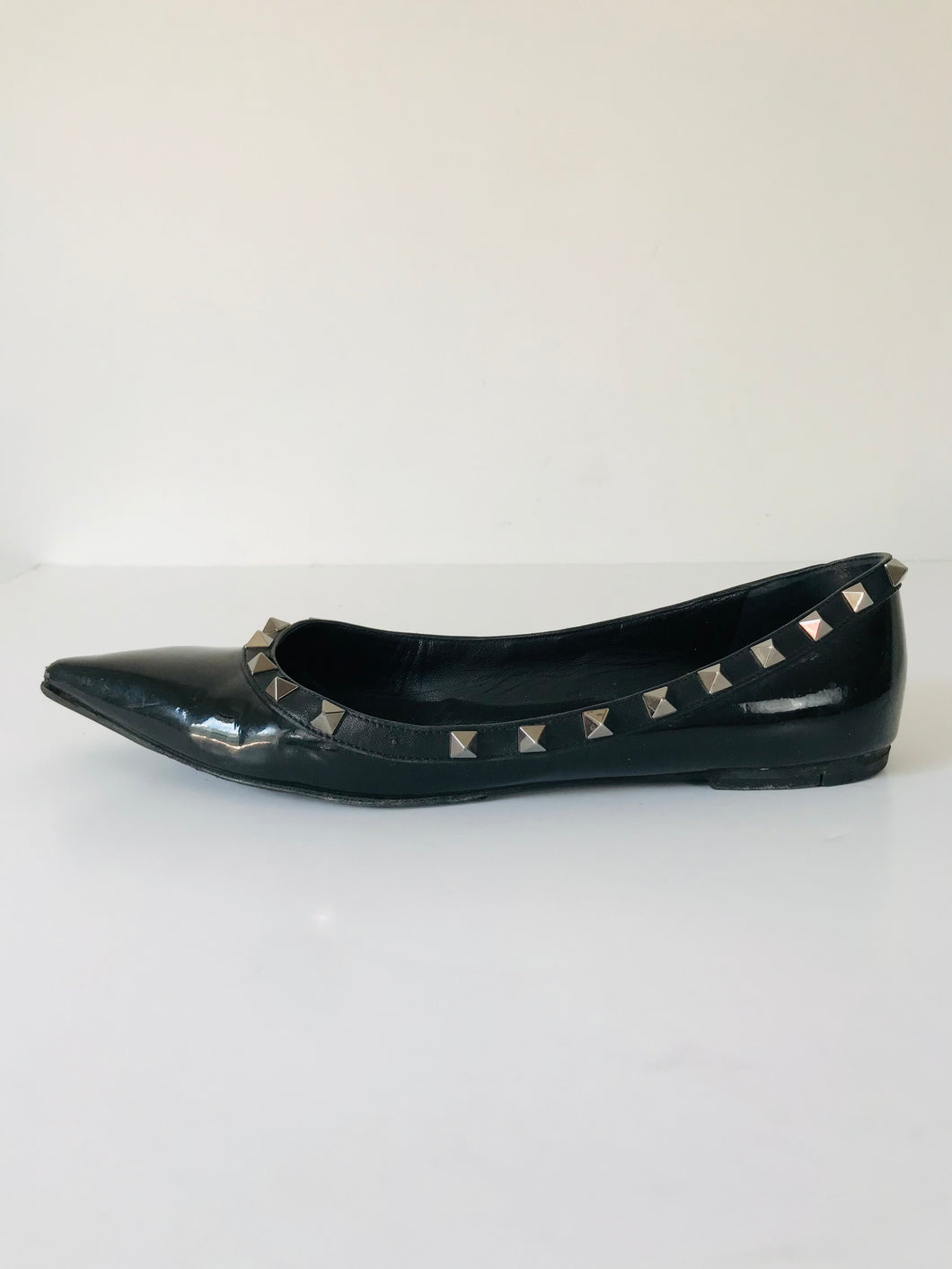 Valentino Women's Studded Patent Slip-On Flat Shoes | 39 UK6 | Black