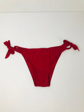 Load image into Gallery viewer, Calzedonia Women&#39;s Swimwear Bikini Bottoms Sports Bottoms  | M | Red
