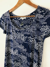 Load image into Gallery viewer, White Stuff Women&#39;s Floral T-Shirt | UK8 | Blue
