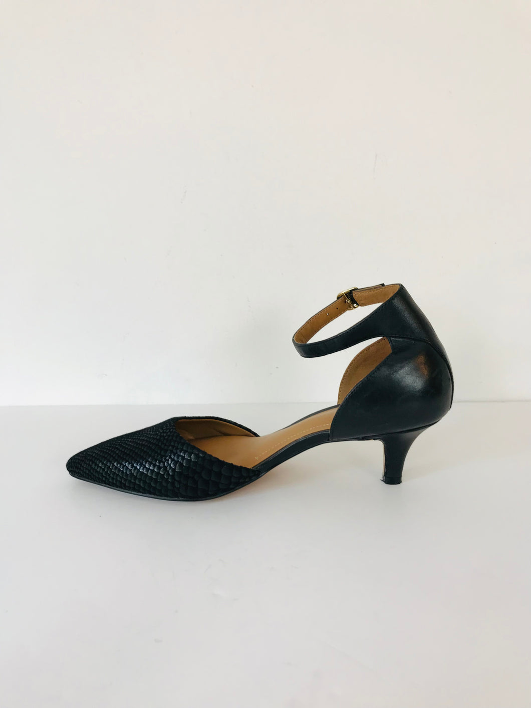 Clarks Women's D’Orsay Kitten Heels | UK5 | Black