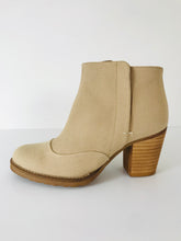 Load image into Gallery viewer, Kurt Geiger Women’s Heeled Ankle Boots NWT | 36 UK3 | Cream Beige

