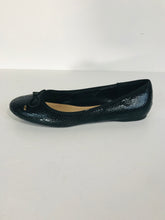 Load image into Gallery viewer, Kurt Geiger Women&#39;s Snakeskin Flats Shoes | EU40 UK7 | Black
